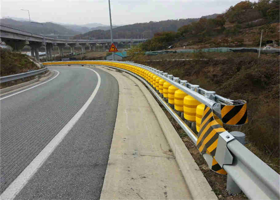 Good price ความปลอดภัยบนทางหลวงการขับขี่ EVA Roller Barrels Anti Corrosion Security Barrier สำหรับขาย ออนไลน์