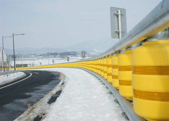 Good price สายทาง EVA Cushion Roller Crash Barrier สําหรับความปลอดภัยการจราจรทางด่วน ออนไลน์