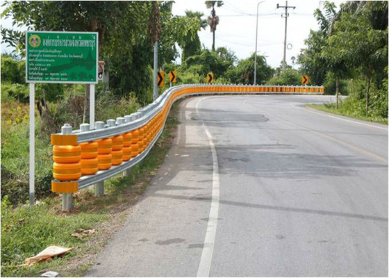ระบบม้วน พลาสติก การจราจรทางถนน รอลเลอร์ Guardrail ความปลอดภัย รอลเลอร์กั้น