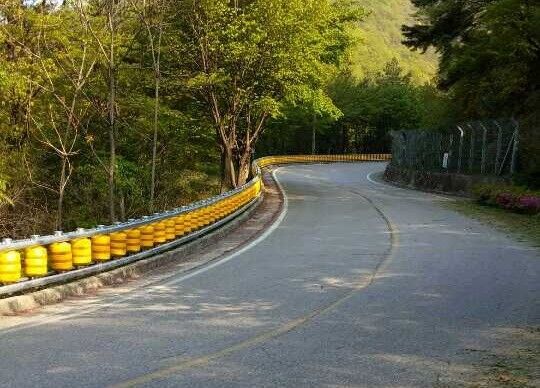 ราคาดี 10-15 วัน เวลาการผลิต ป้องกันความปลอดภัย รางม้วน ป้องกันความปลอดภัยที่กําหนดเอง ป้องกันบุคลากรและอุปกรณ์จากการชน ออนไลน์