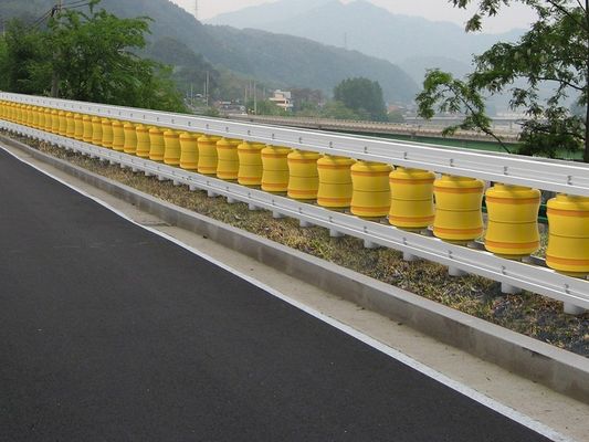 ราคาดี Yellow Rolling Guardrail Barrier Featuring EVA Rollers and Q235 Steel Construction Panel Height 1.2m Ideal for Temporary Safety Fencing ออนไลน์