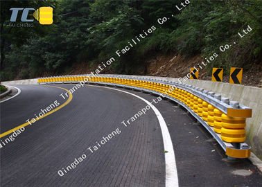 Traffic Pu Foam Safety Roller Barrier System พร้อมรูสลักเกลียว