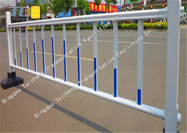 Good price จุ่มร้อนชุบสังกะสีรั้วริมถนนท่อเหล็กคอนกรีตเพื่อความปลอดภัยการจราจรบนถนน ออนไลน์