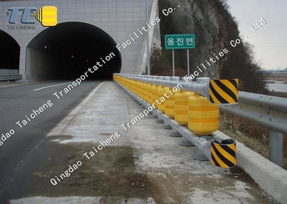 Foam / EVA Safety Highway Barrier Roller สำหรับการป้องกันการจราจรของยานพาหนะ