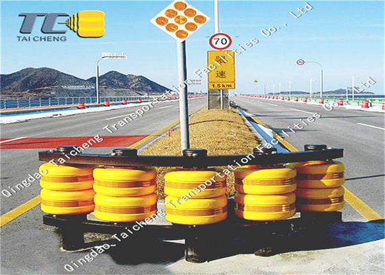 Good price Highway PVC EVA Vehicle Rolling Safety Road Guardrail Barrier System ออนไลน์