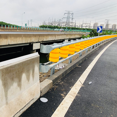 Good price Roller Type Anti Collision Guardrail สำหรับสิ่งอำนวยความสะดวกในการขนส่ง ออนไลน์